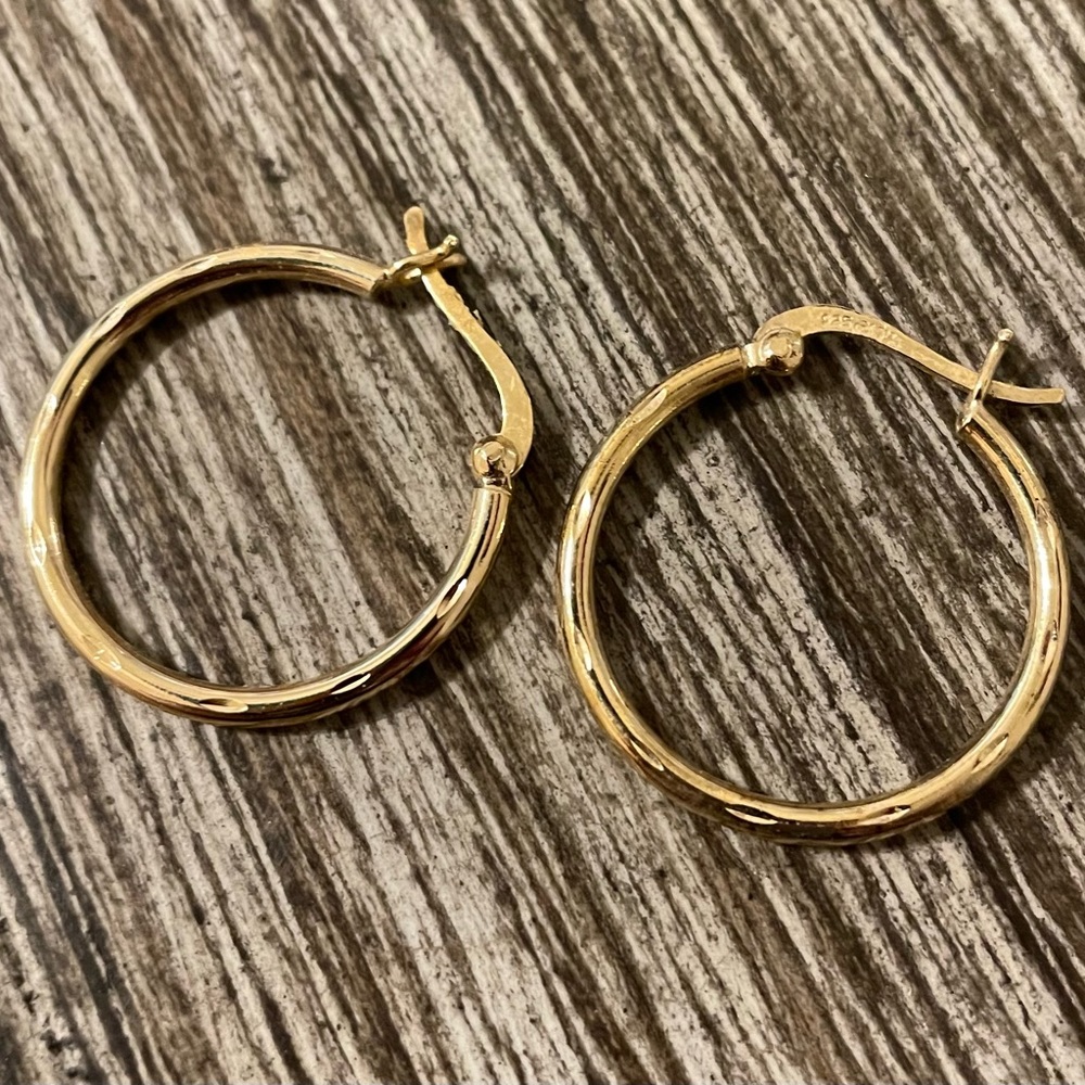 14k gold hoop earrings